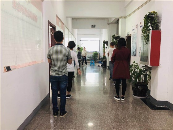 塑料托盘厂家每周早会，以饱满的精神开单！